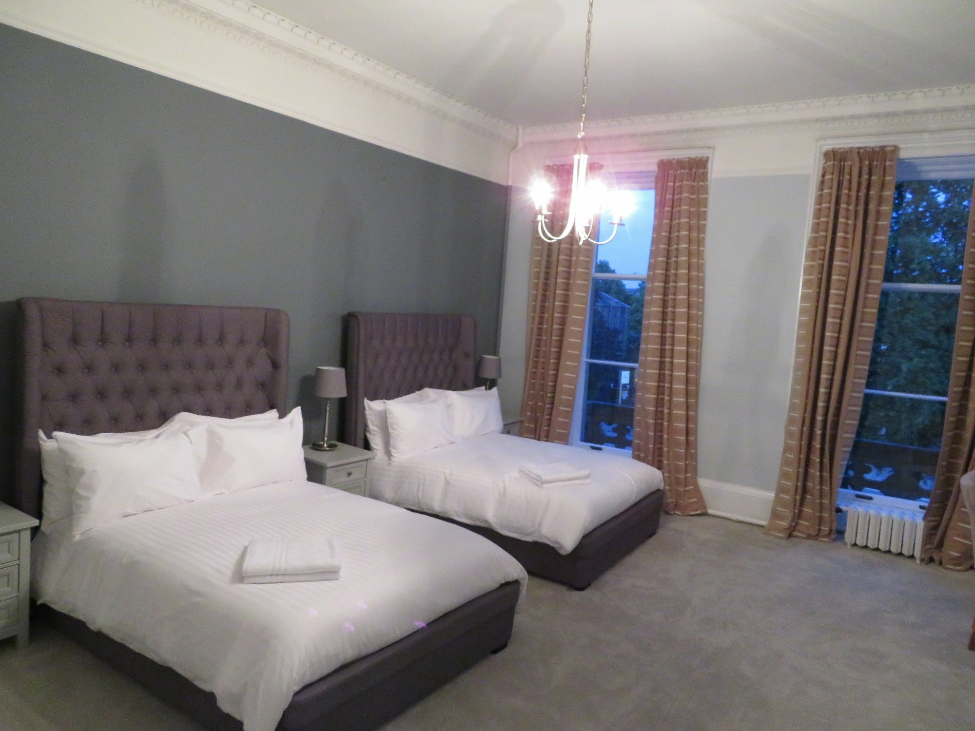 Duthus Lodge Guest House Эдинбург Экстерьер фото